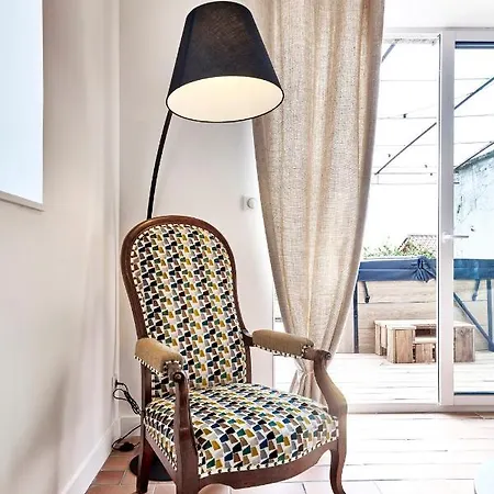 La Bed and Breakfast 3*